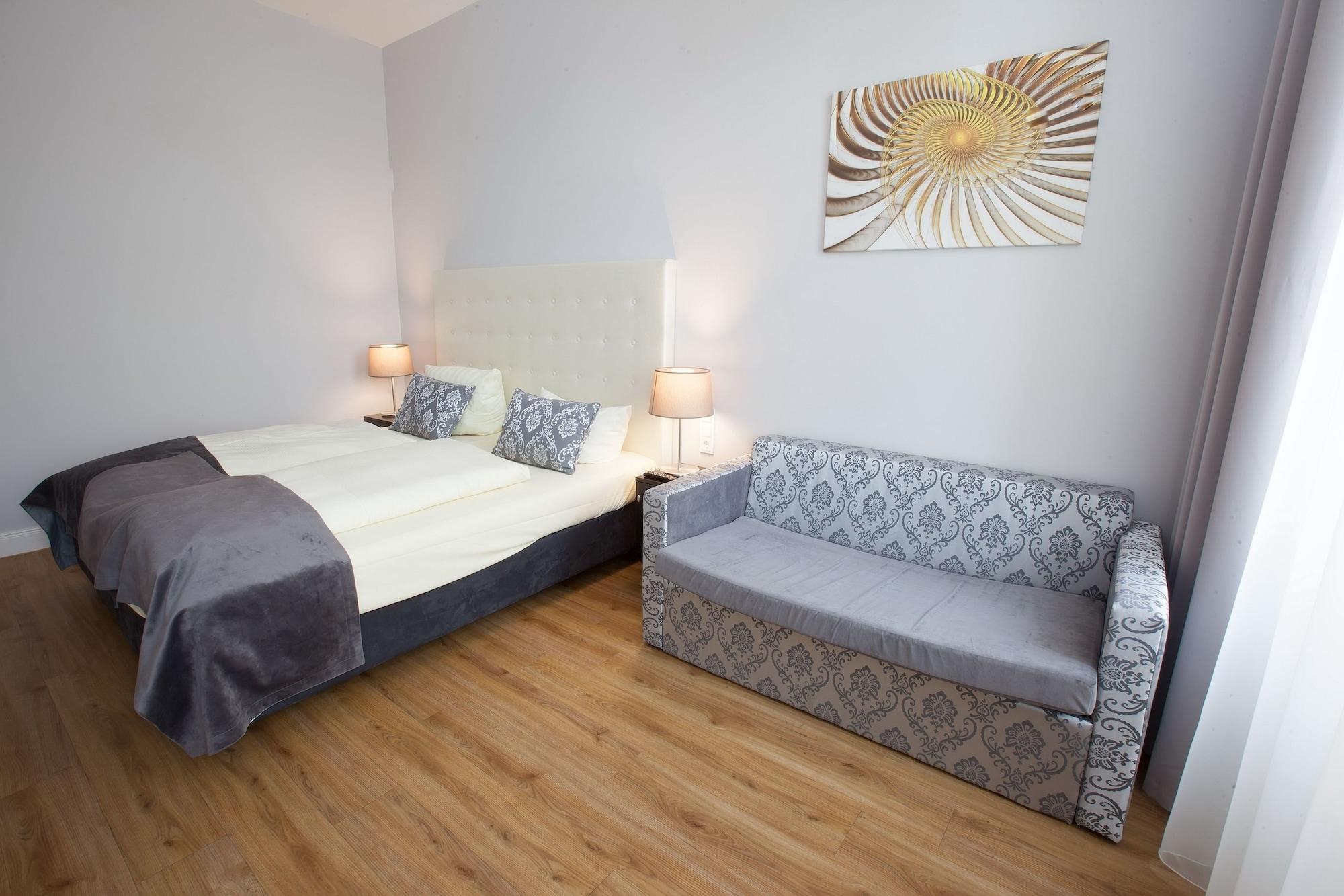 Hotel Rheinischer Hof Bad Soden Бад Зоден ам Таунус Екстериор снимка