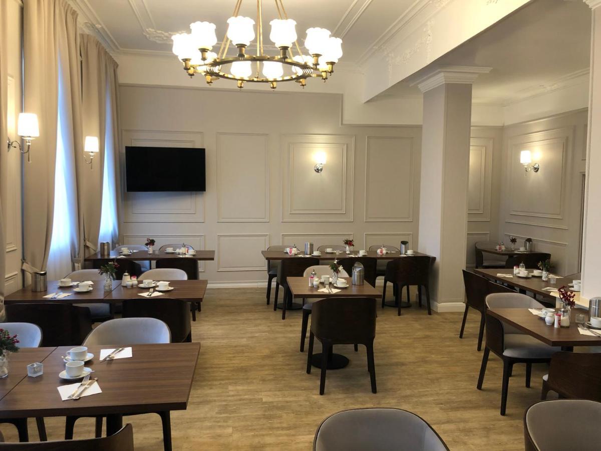 Hotel Rheinischer Hof Bad Soden Бад Зоден ам Таунус Екстериор снимка