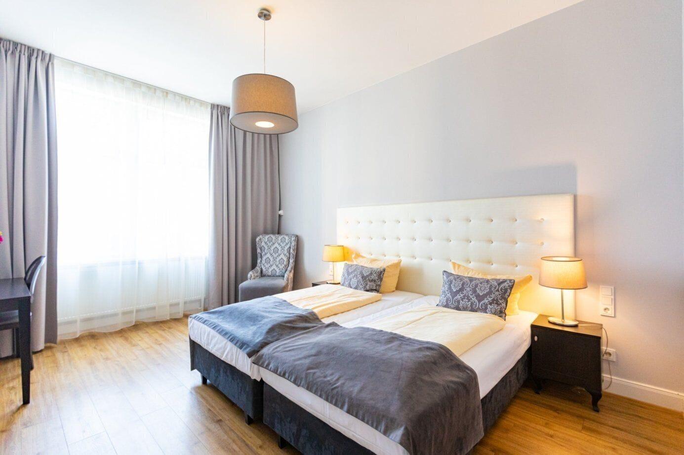 Hotel Rheinischer Hof Bad Soden Бад Зоден ам Таунус Екстериор снимка